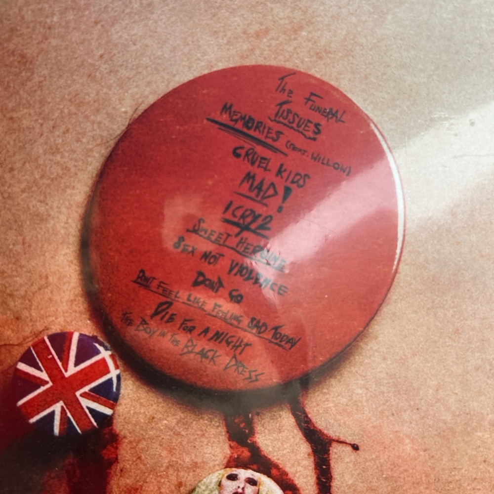 YUNGBLUD - Self Titled (2022) TARGET EXCLUSIVE Red Colored Vinyl LP w/ Poster - Picture 3 of 4